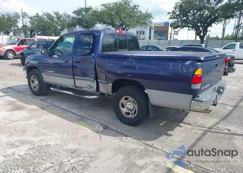 2000 Toyota Tundra Sr5 V8 from USA, damaged, VIN 5TBRT3414YS003441